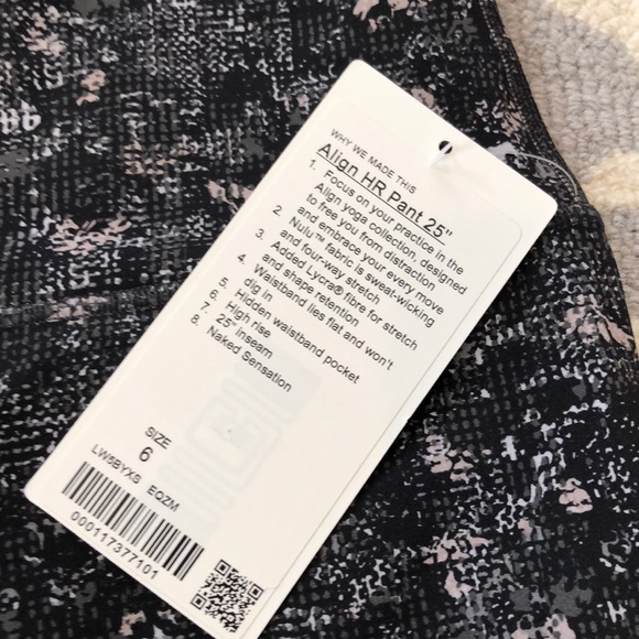 Lululemon Align HR Pant 25” - Picture 2 of 5
